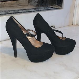 Black heels
